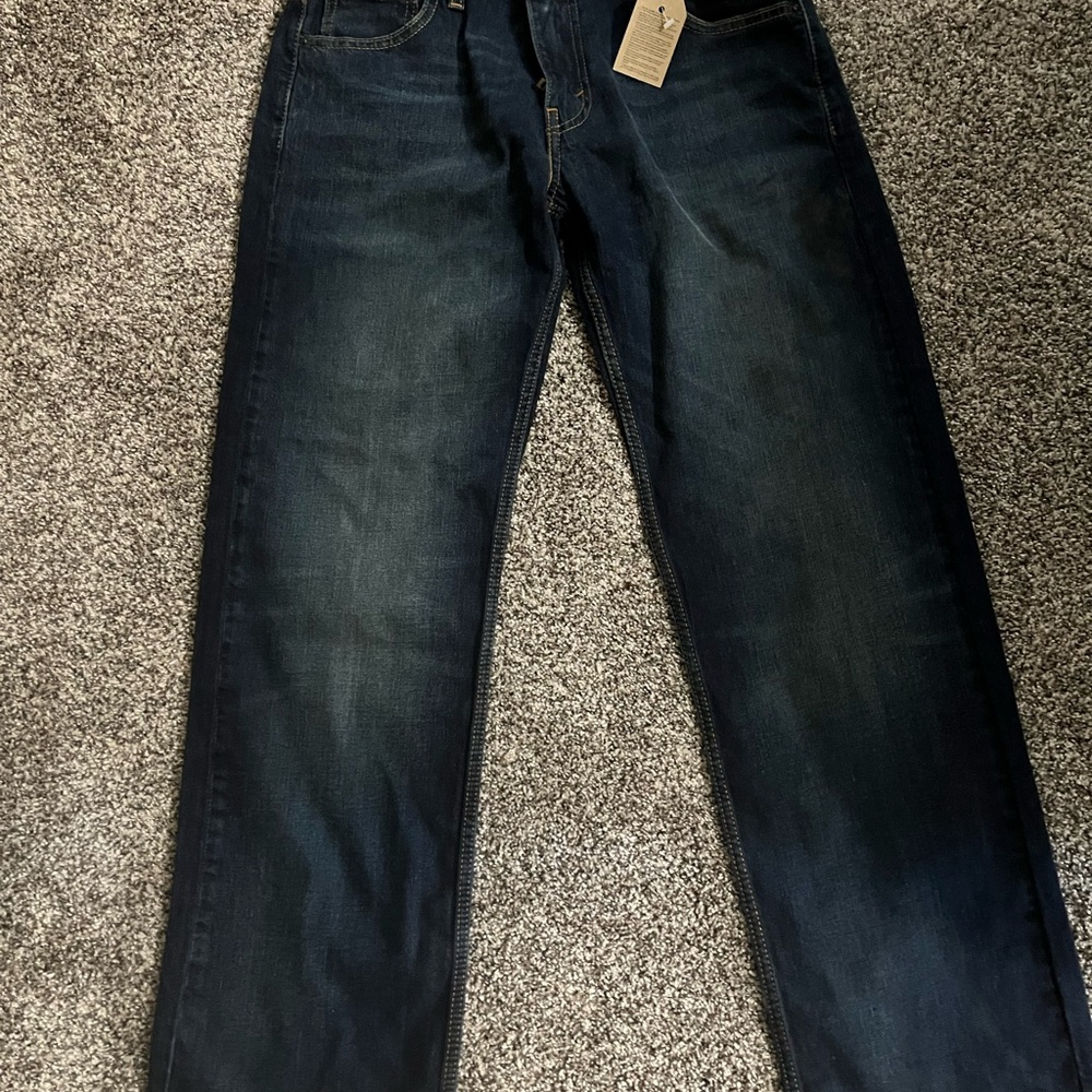 New 569 30 x 32 Levi’s